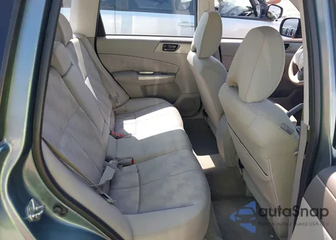 2010 Subaru Forester 2.5X из США, поврежденный, VIN JF2SH6AC6AH749614